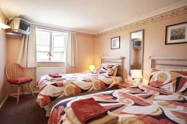 St Edmundsbury B&B Drayton  Номер фото
